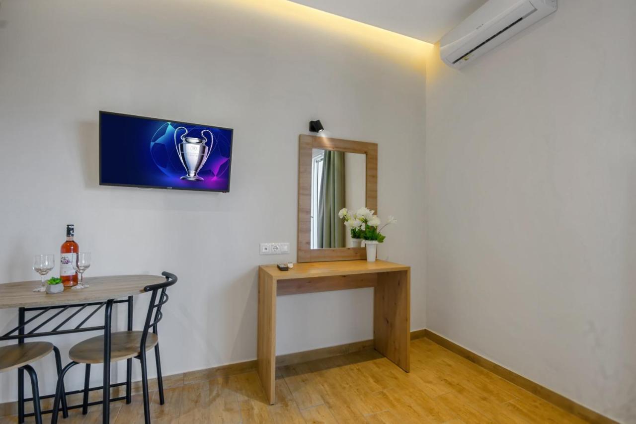 Ariadni Apartments Dassia ภายนอก รูปภาพ