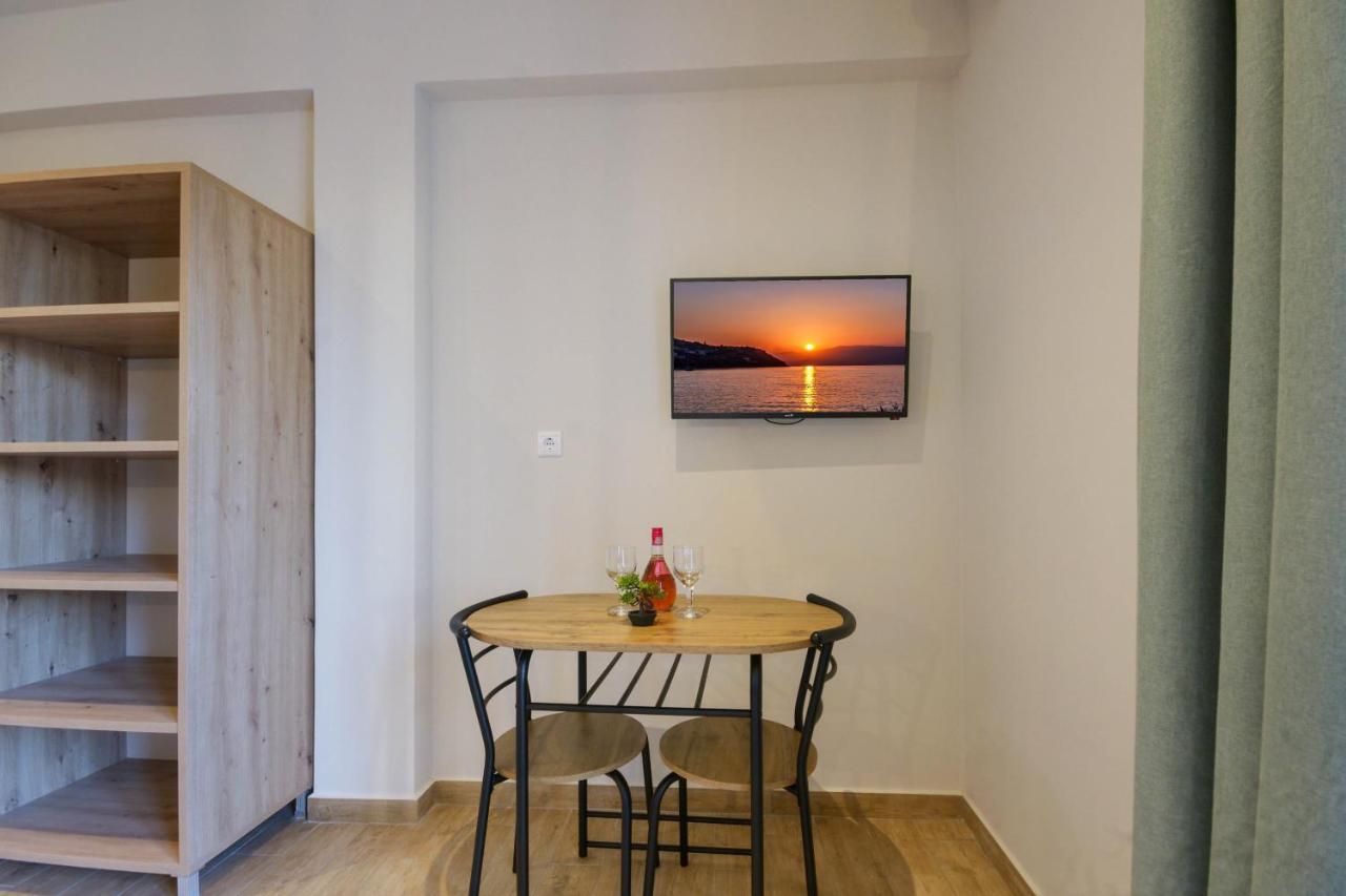 Ariadni Apartments Dassia ภายนอก รูปภาพ